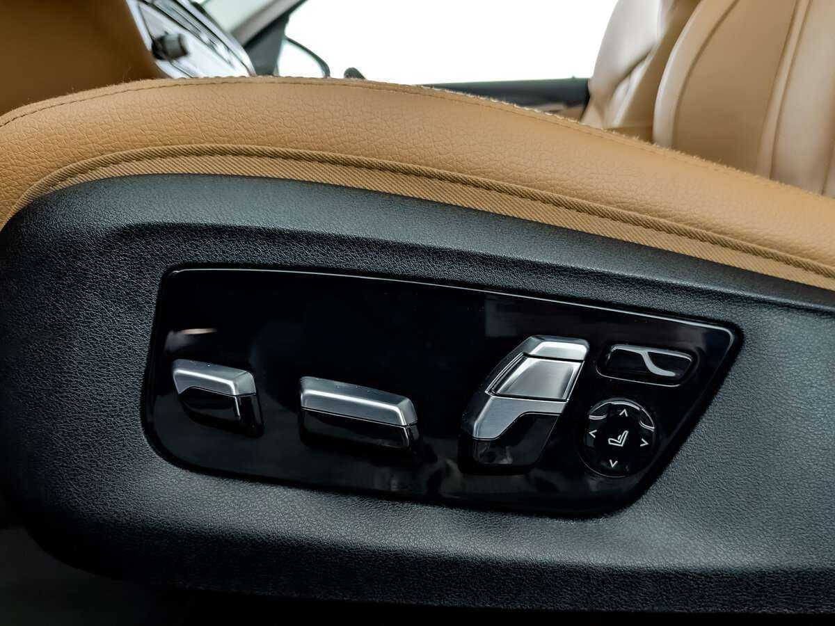 BMW 5 серии 2019 года с пробегом. Фото: #20