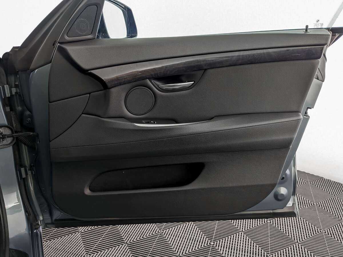 BMW 5 серии 2009 года с пробегом. Фото: #19