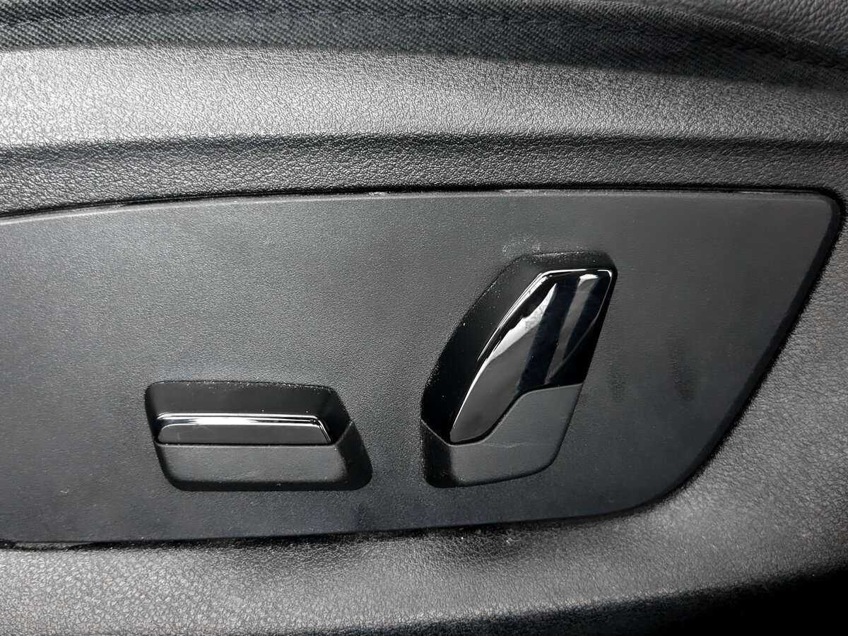 BMW 5 серии 2021 года с пробегом. Фото: #15