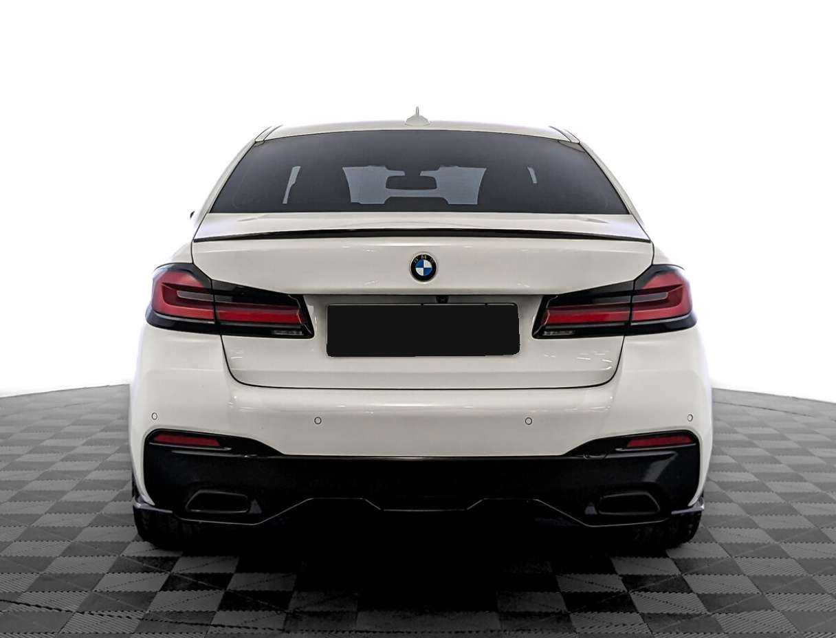 BMW 5 серии 2020 года с пробегом. Фото: #5