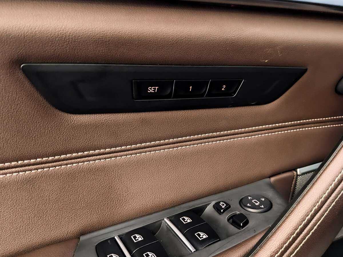 BMW 5 серии 2020 года с пробегом. Фото: #15