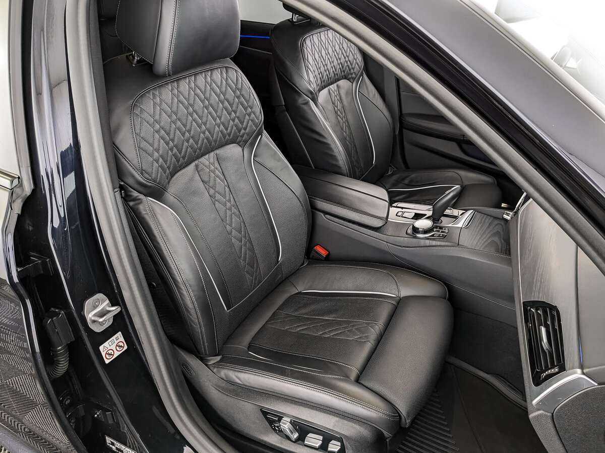 BMW 5 серии 2021 года с пробегом. Фото: #15