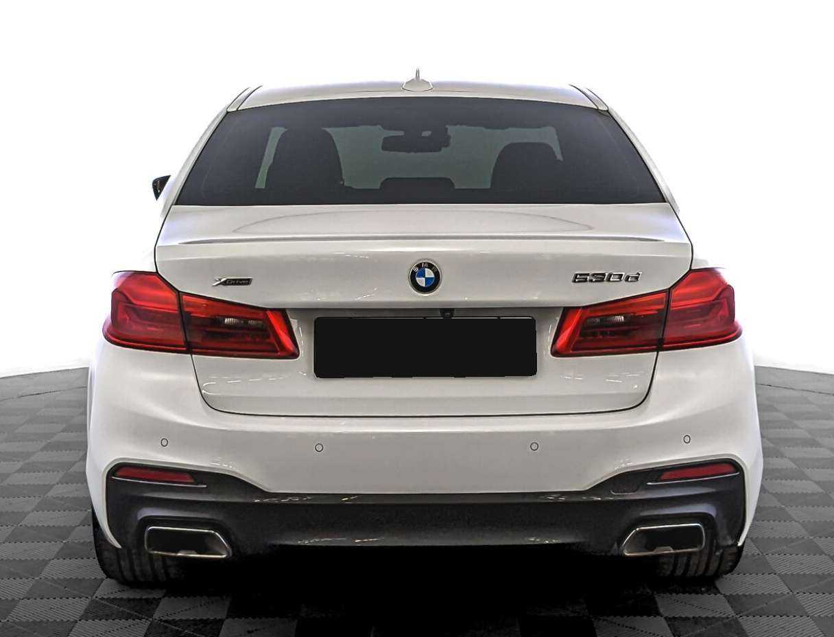 BMW 5 серии 2019 года с пробегом. Фото: #5