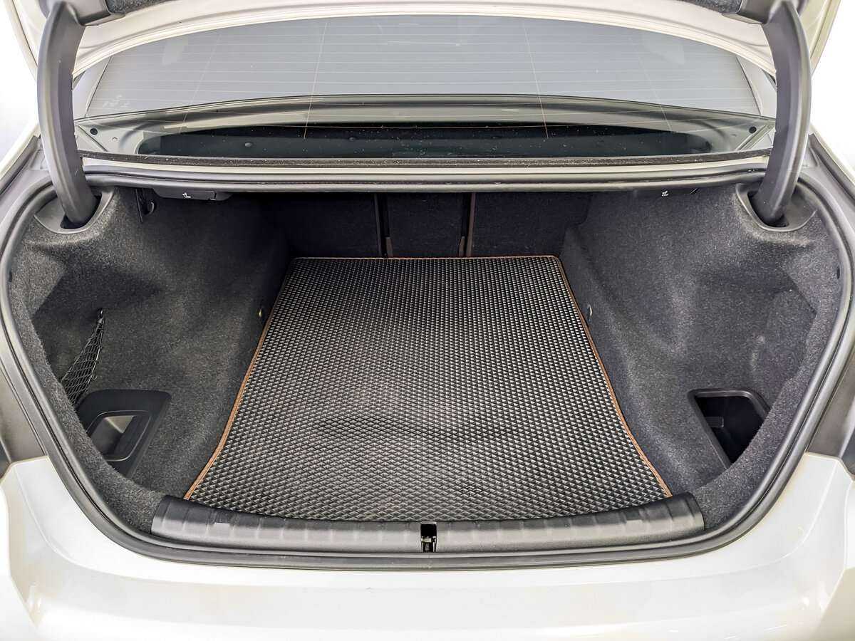 BMW 5 серии 2020 года с пробегом. Фото: #9