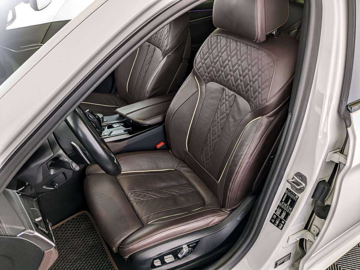 BMW 5 серии 2020 года с пробегом. Фото: #16