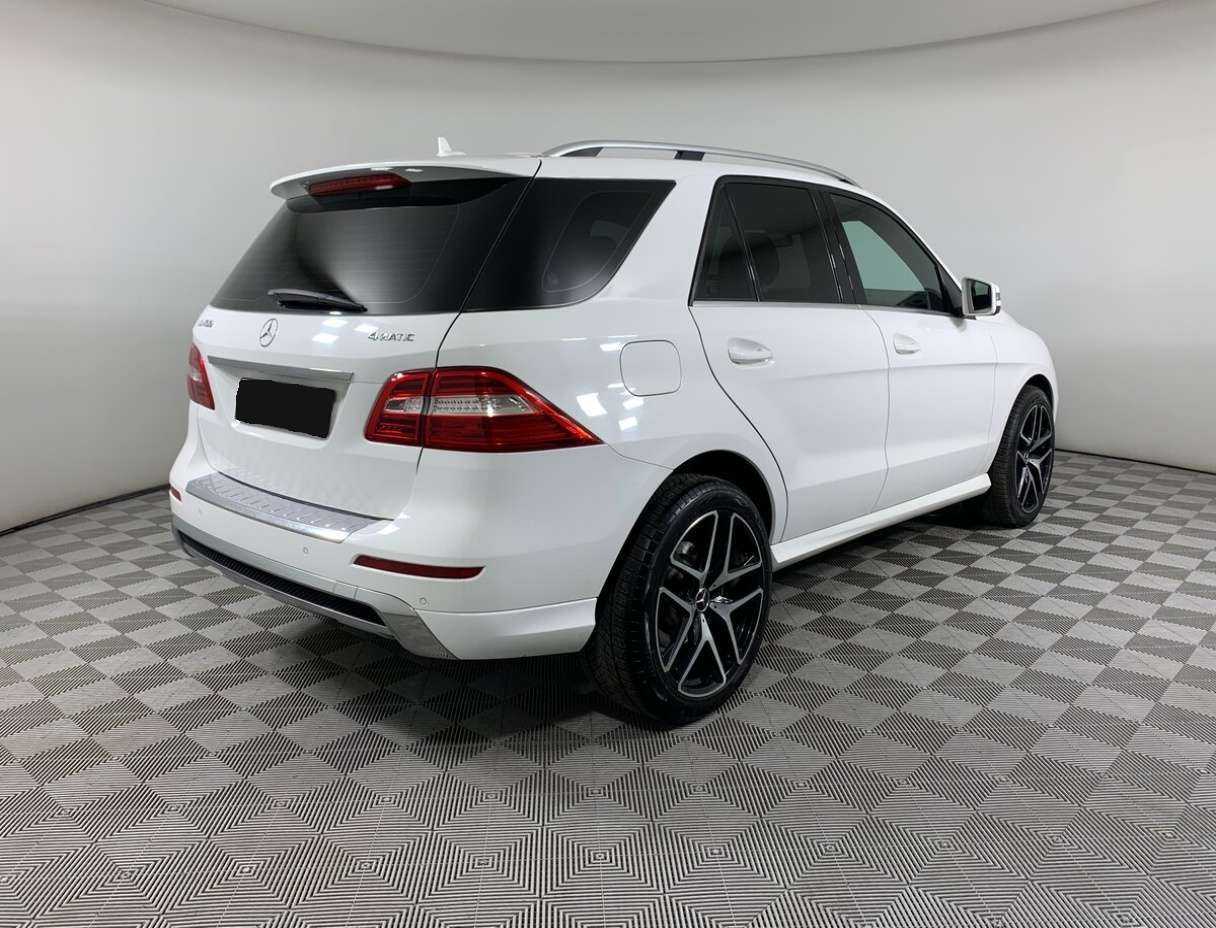 Mercedes-Benz M-Класс 2014 года с пробегом. Фото: #4