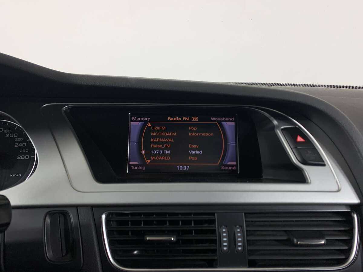 Audi A4 2011 года с пробегом. Фото: #12