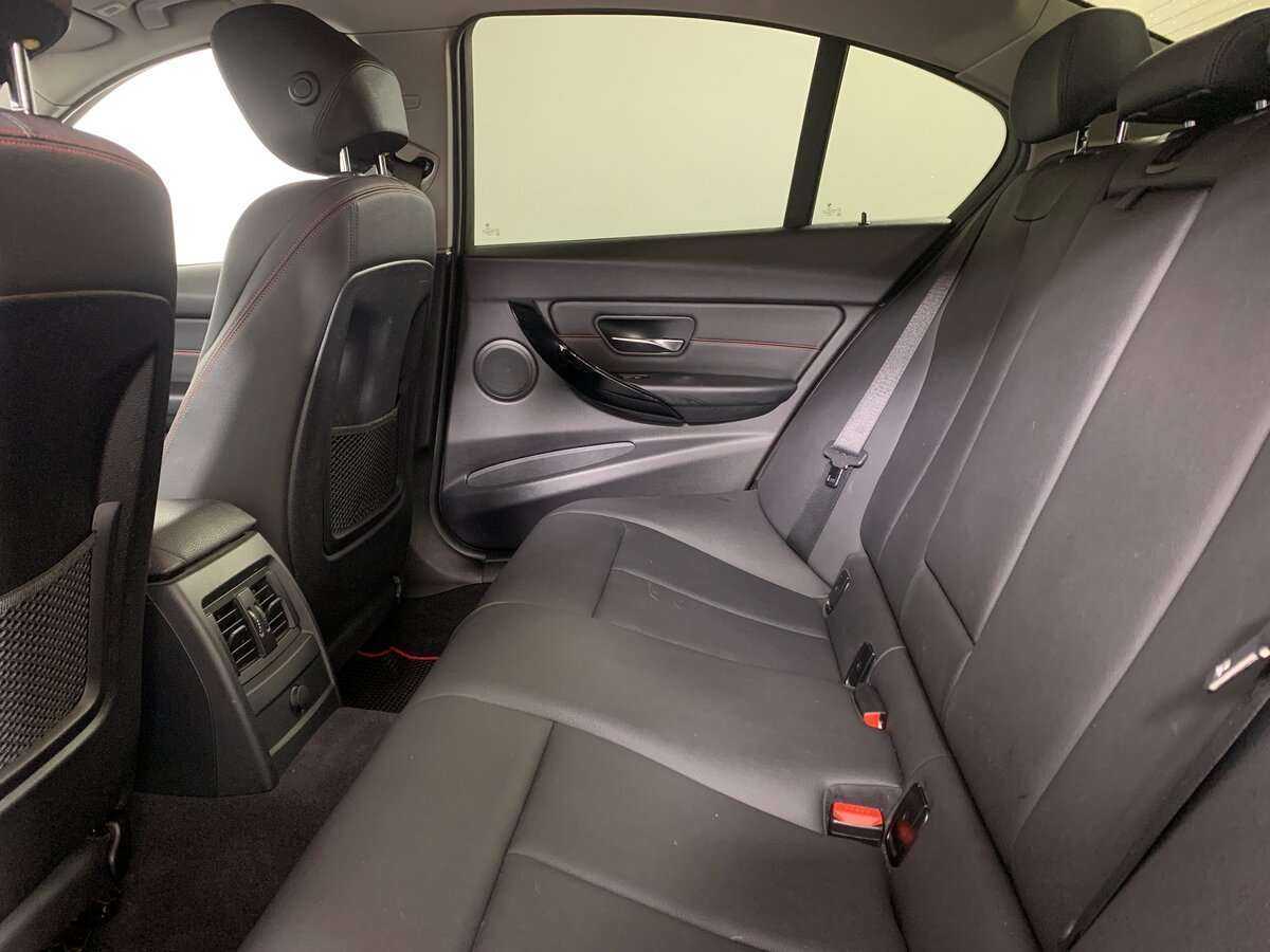 BMW 3 серии 2013 года с пробегом. Фото: #14