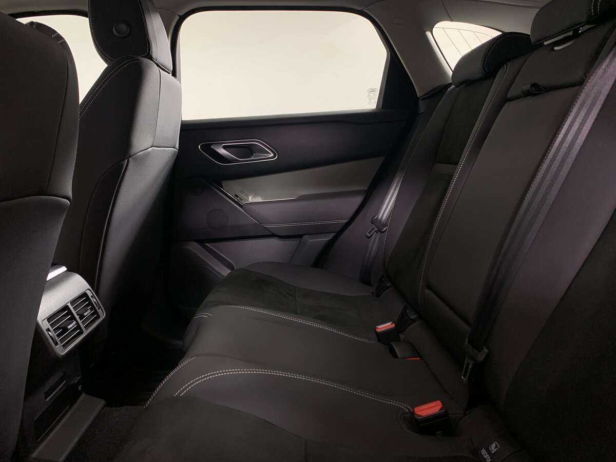 Land Rover Range Rover Velar 2019 года с пробегом. Фото: #16