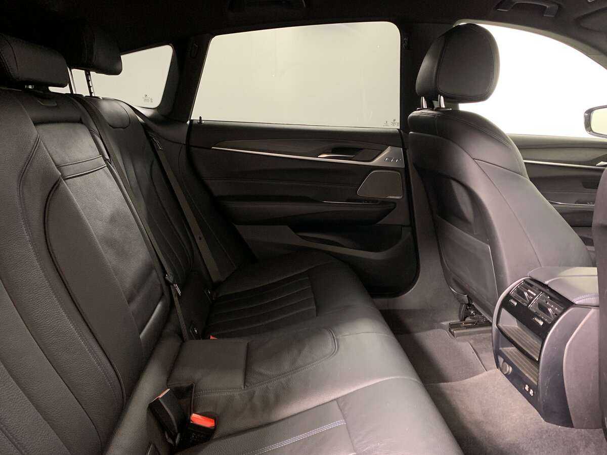 BMW 6 серии 2020 года с пробегом. Фото: #14