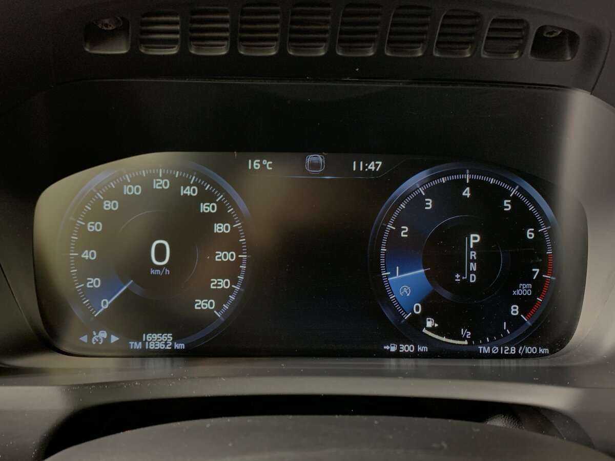 Volvo XC90 2017 года с пробегом. Фото: #12