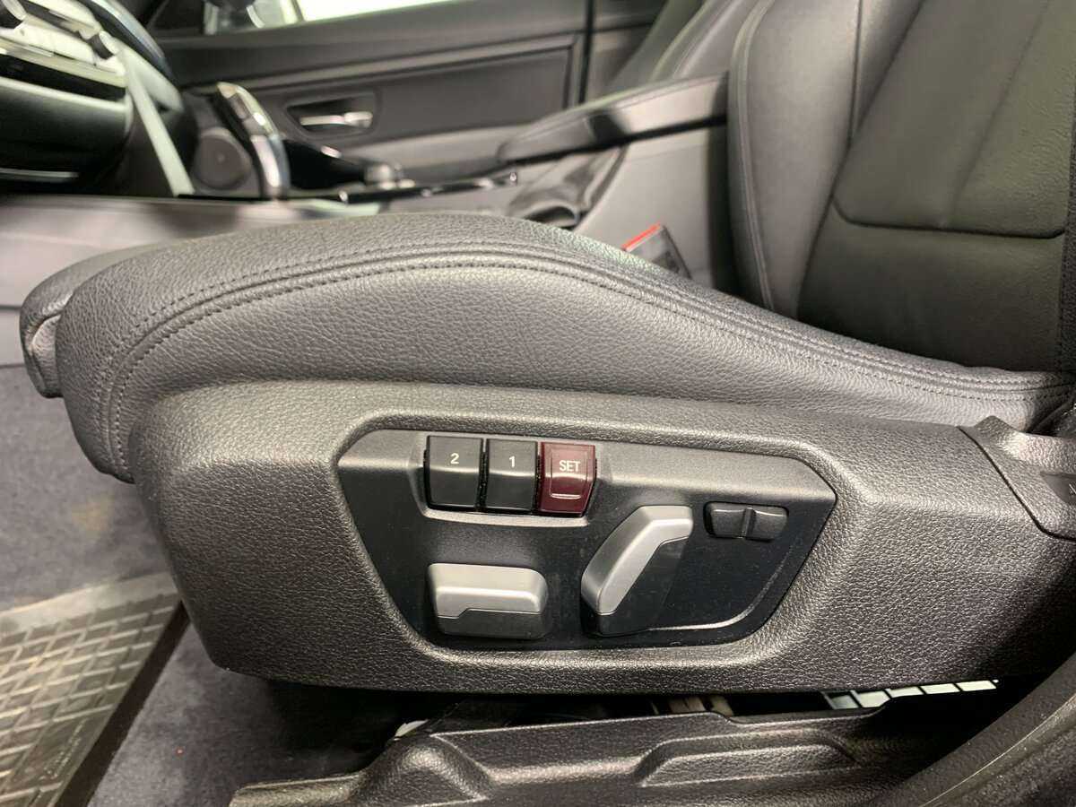 BMW 3 серии 2017 года с пробегом. Фото: #13