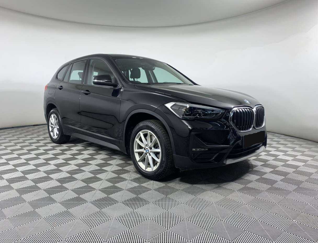 BMW X1 2020 года с пробегом. Фото: #2