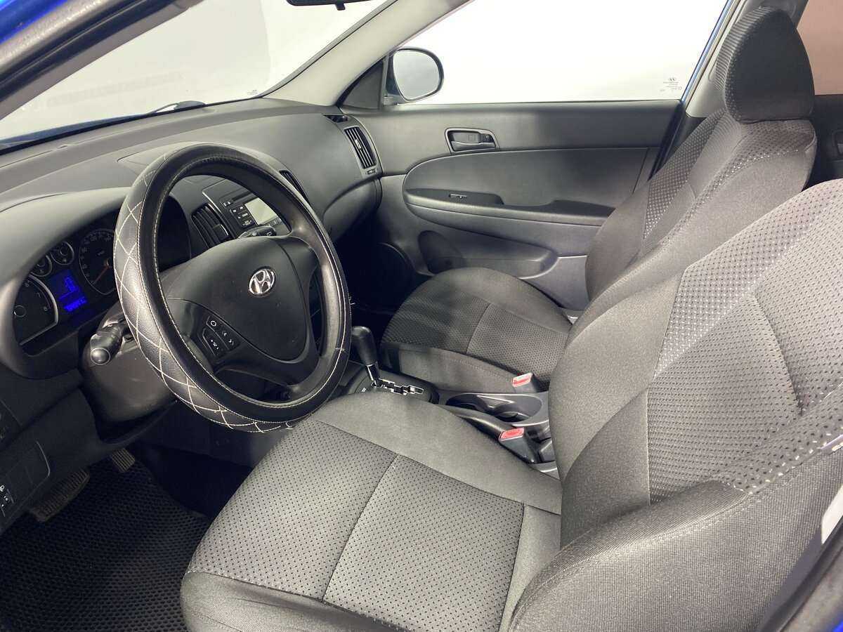 Hyundai i30 2010 года с пробегом. Фото: #5
