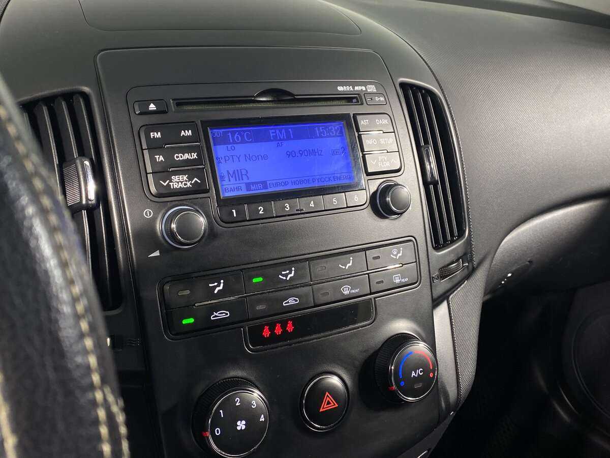 Hyundai i30 2010 года с пробегом. Фото: #9