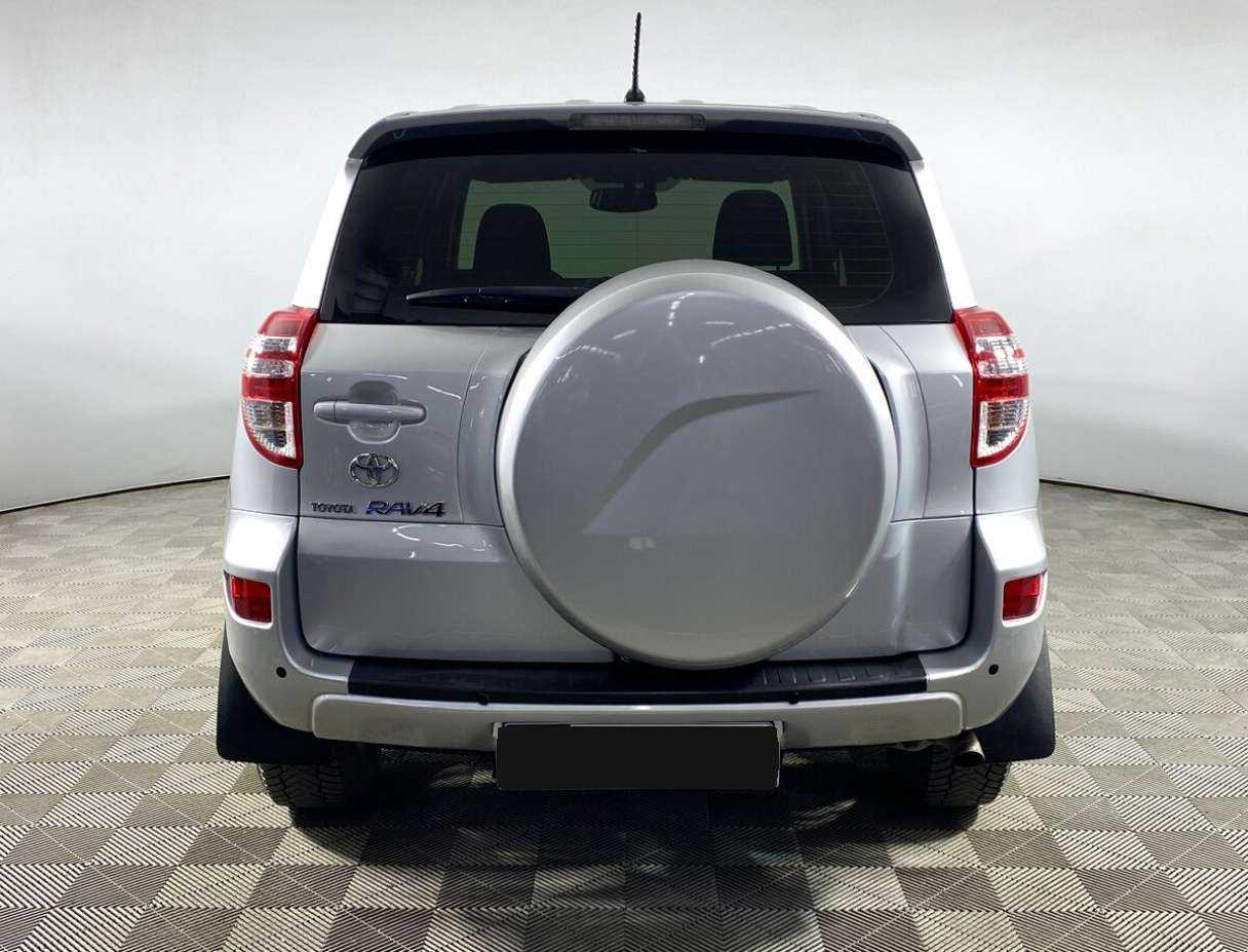 Toyota RAV4 2011 года с пробегом. Фото: #4