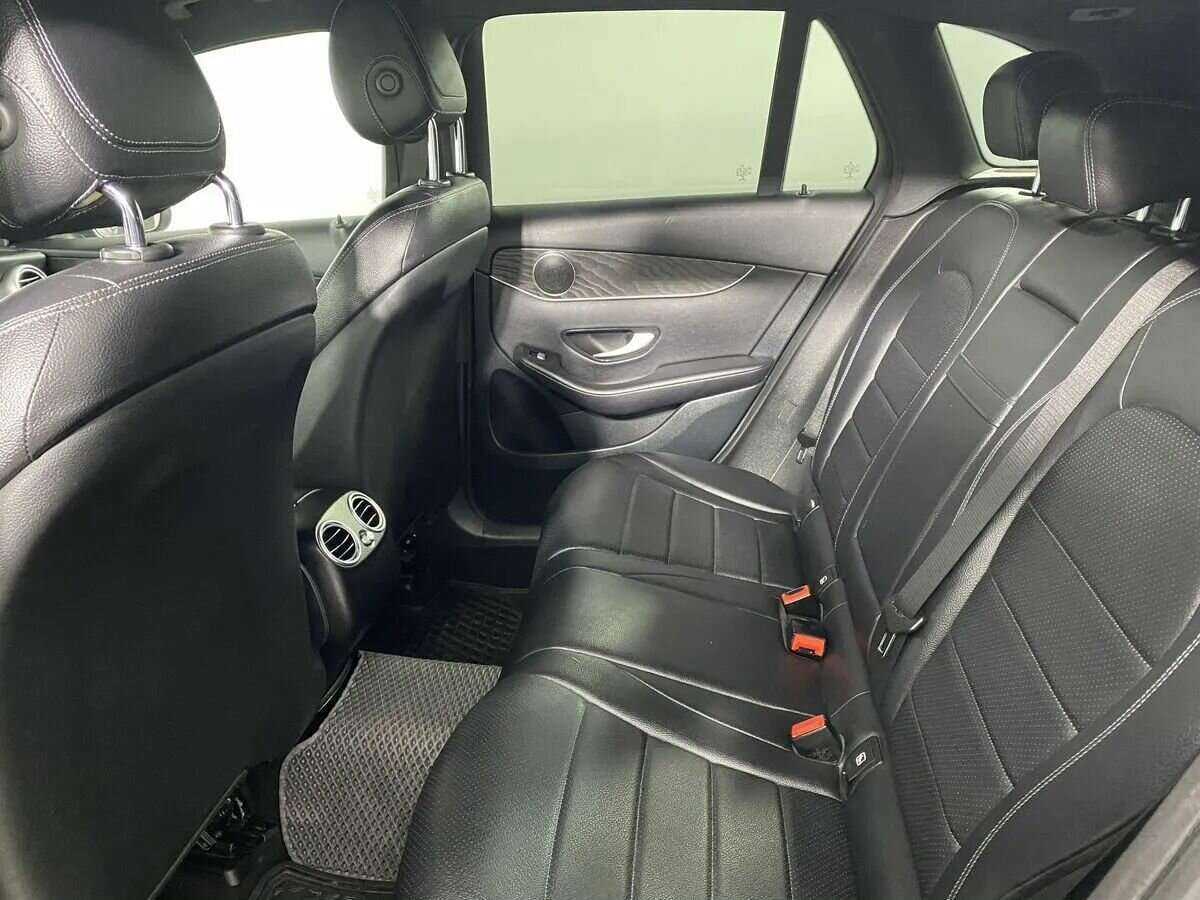 Mercedes-Benz GLC 2021 года с пробегом. Фото: #12