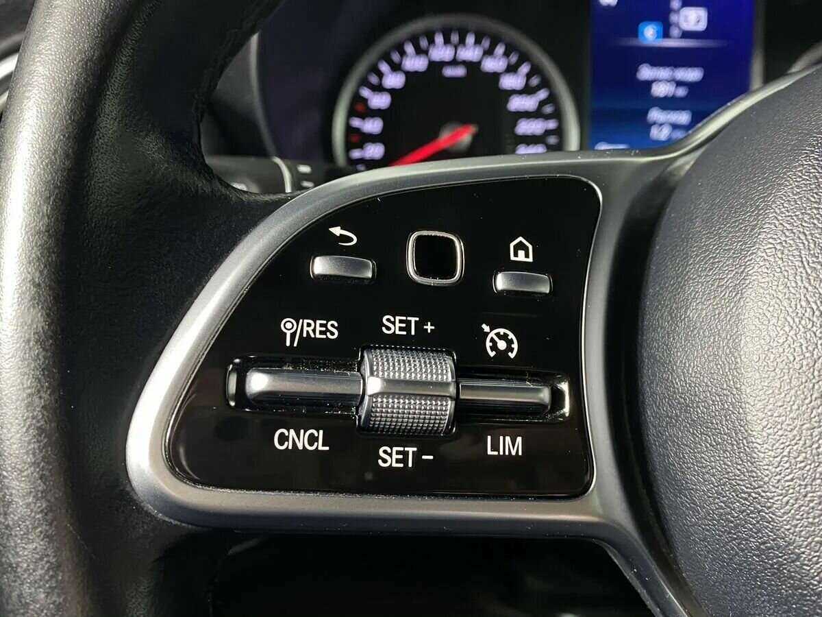 Mercedes-Benz GLC 2021 года с пробегом. Фото: #15