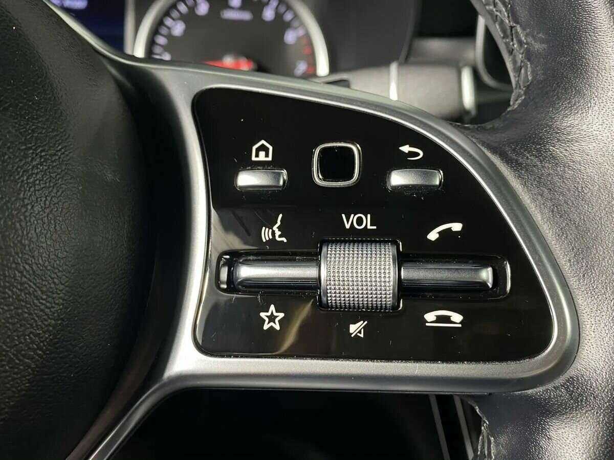 Mercedes-Benz GLC 2021 года с пробегом. Фото: #16