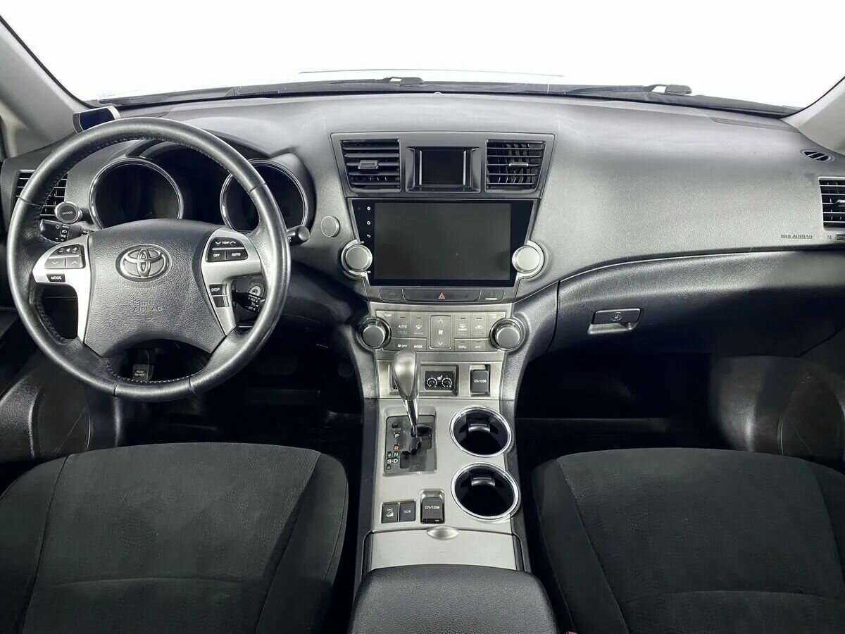 Toyota Highlander 2012 года с пробегом. Фото: #10