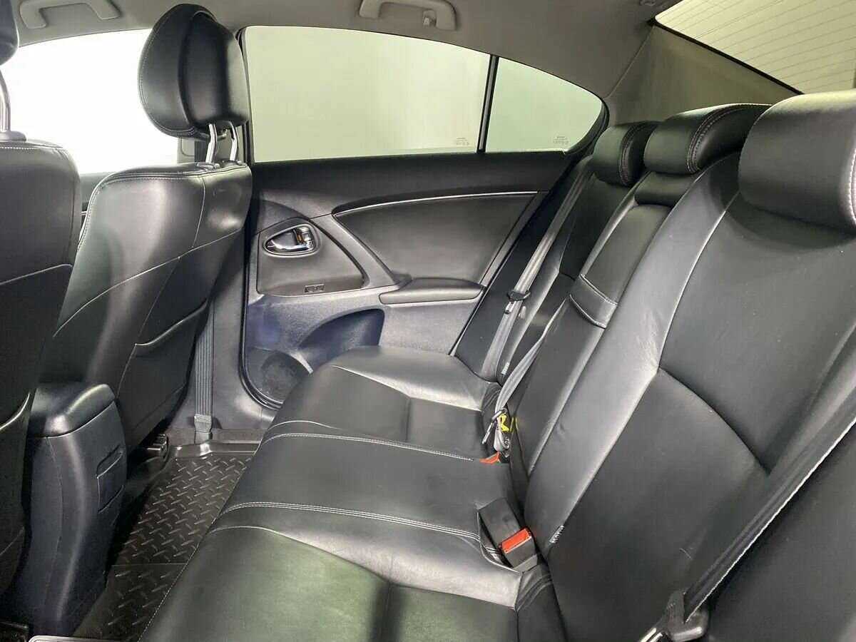 Toyota Avensis 2009 года с пробегом. Фото: #9