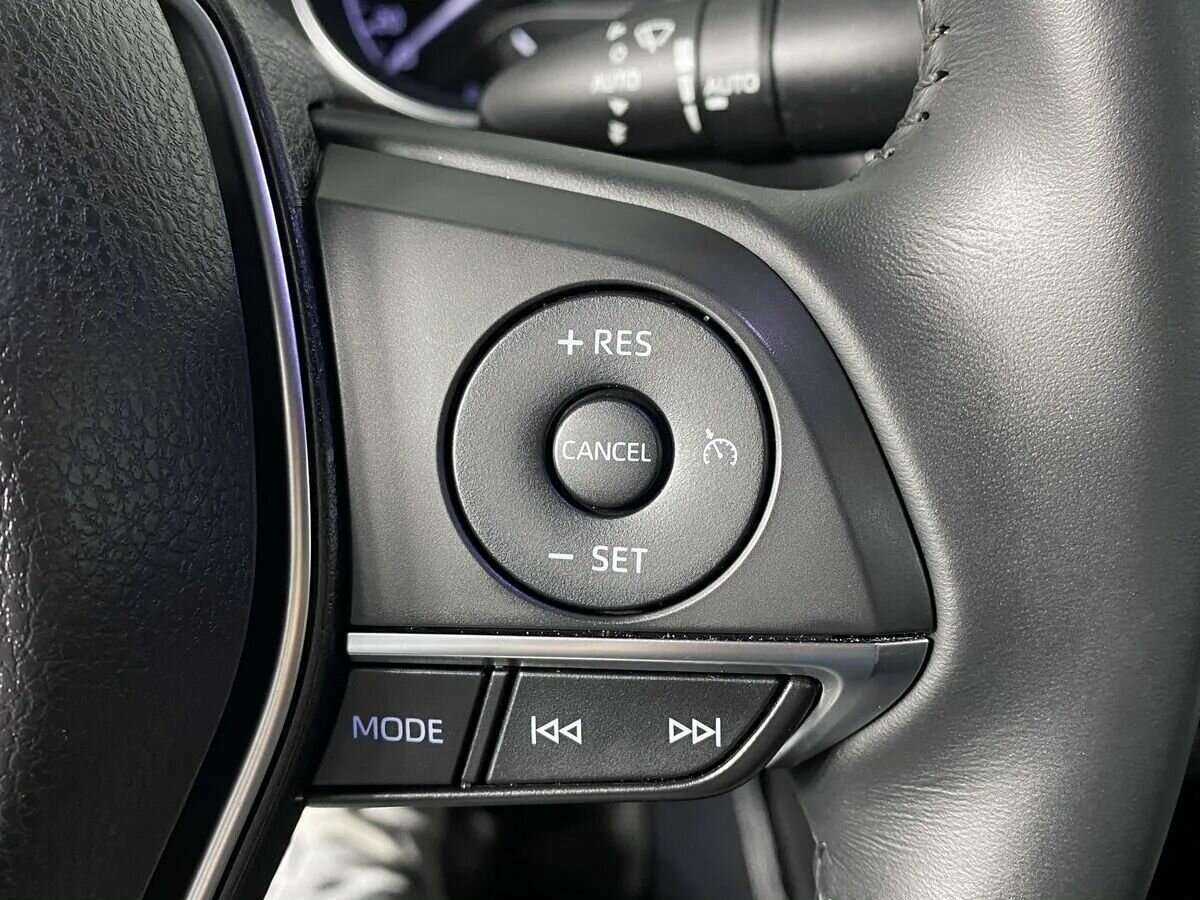 Toyota Camry 2020 года с пробегом. Фото: #12