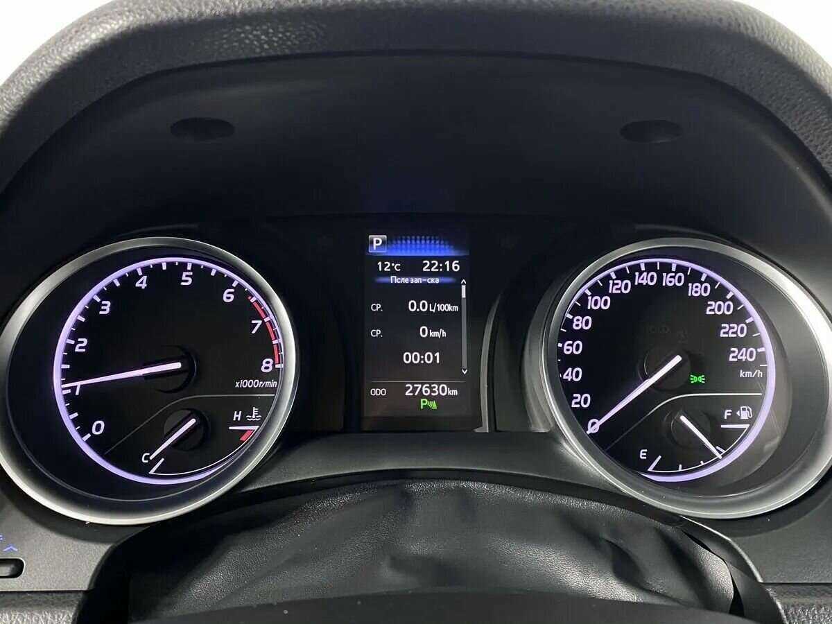 Toyota Camry 2020 года с пробегом. Фото: #16