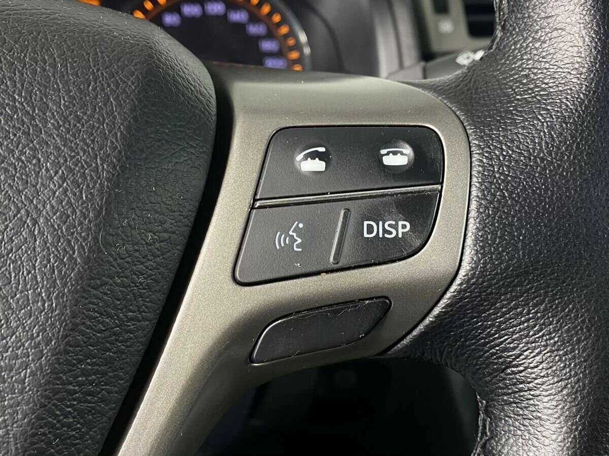 Toyota Avensis 2011 года с пробегом. Фото: #10