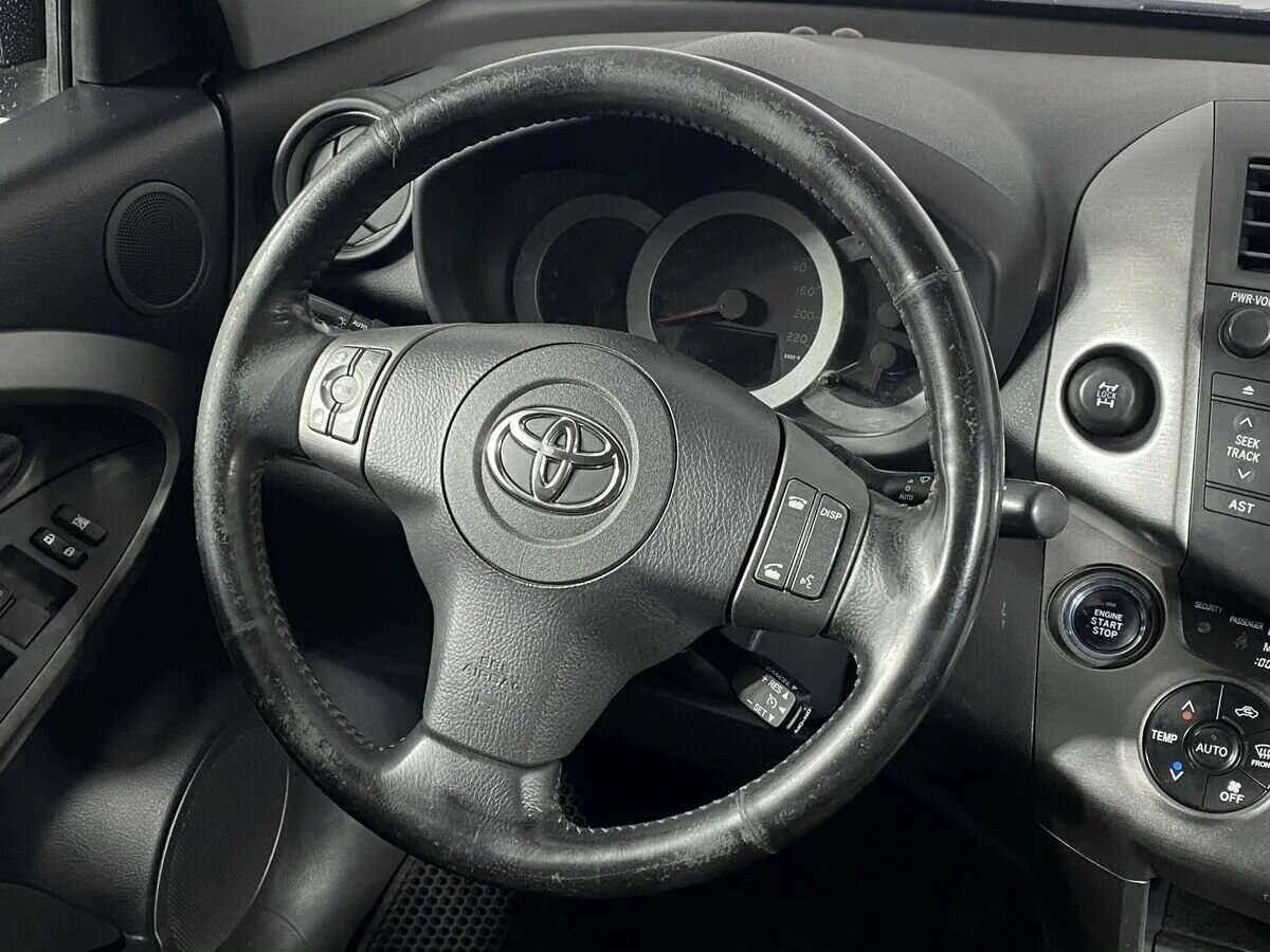 Toyota RAV4 2008 года с пробегом. Фото: #10