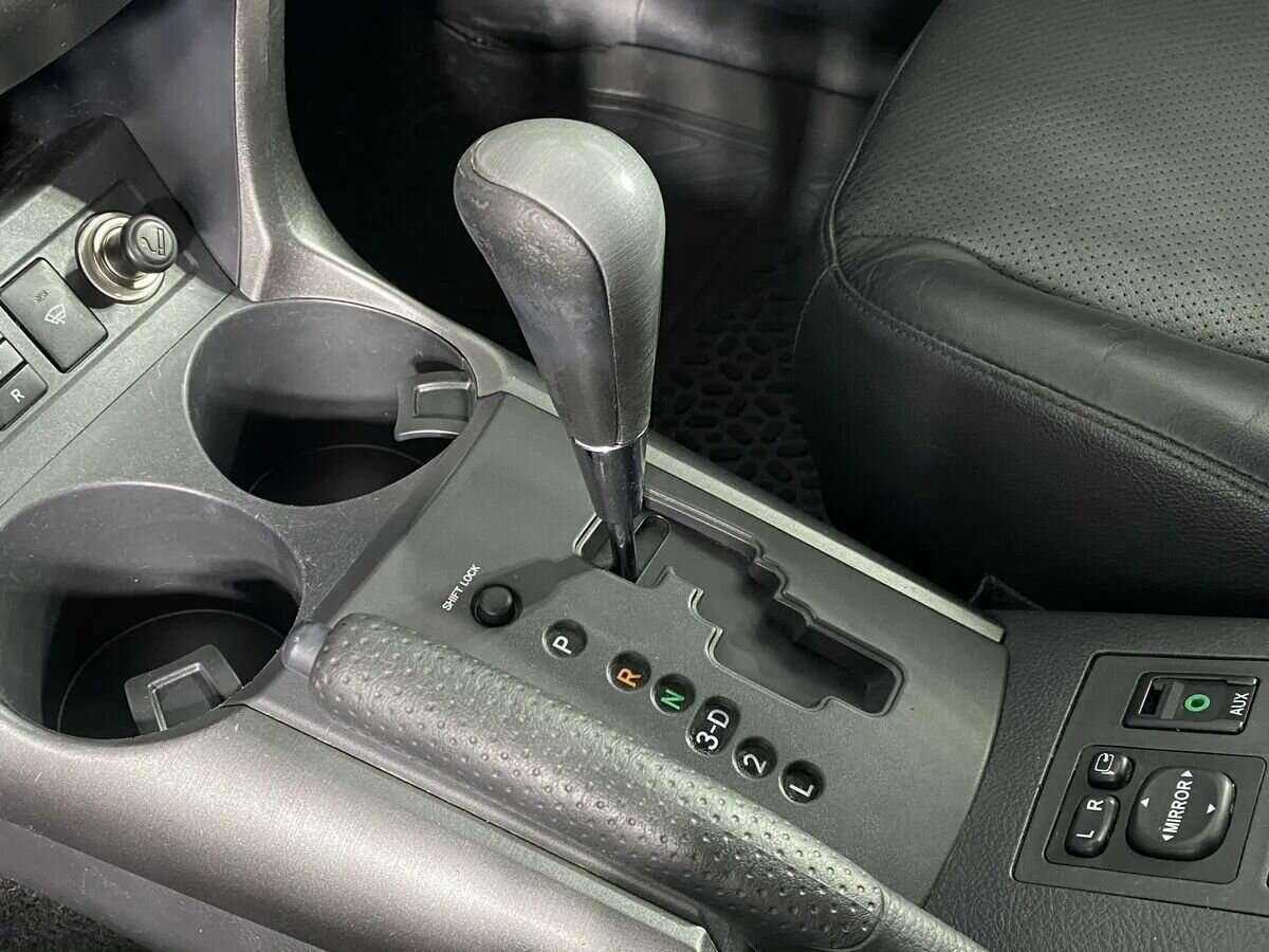 Toyota RAV4 2008 года с пробегом. Фото: #12