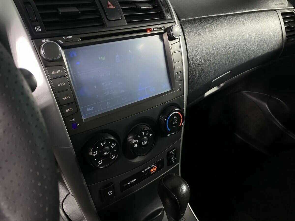 Toyota Corolla 2010 года с пробегом. Фото: #9