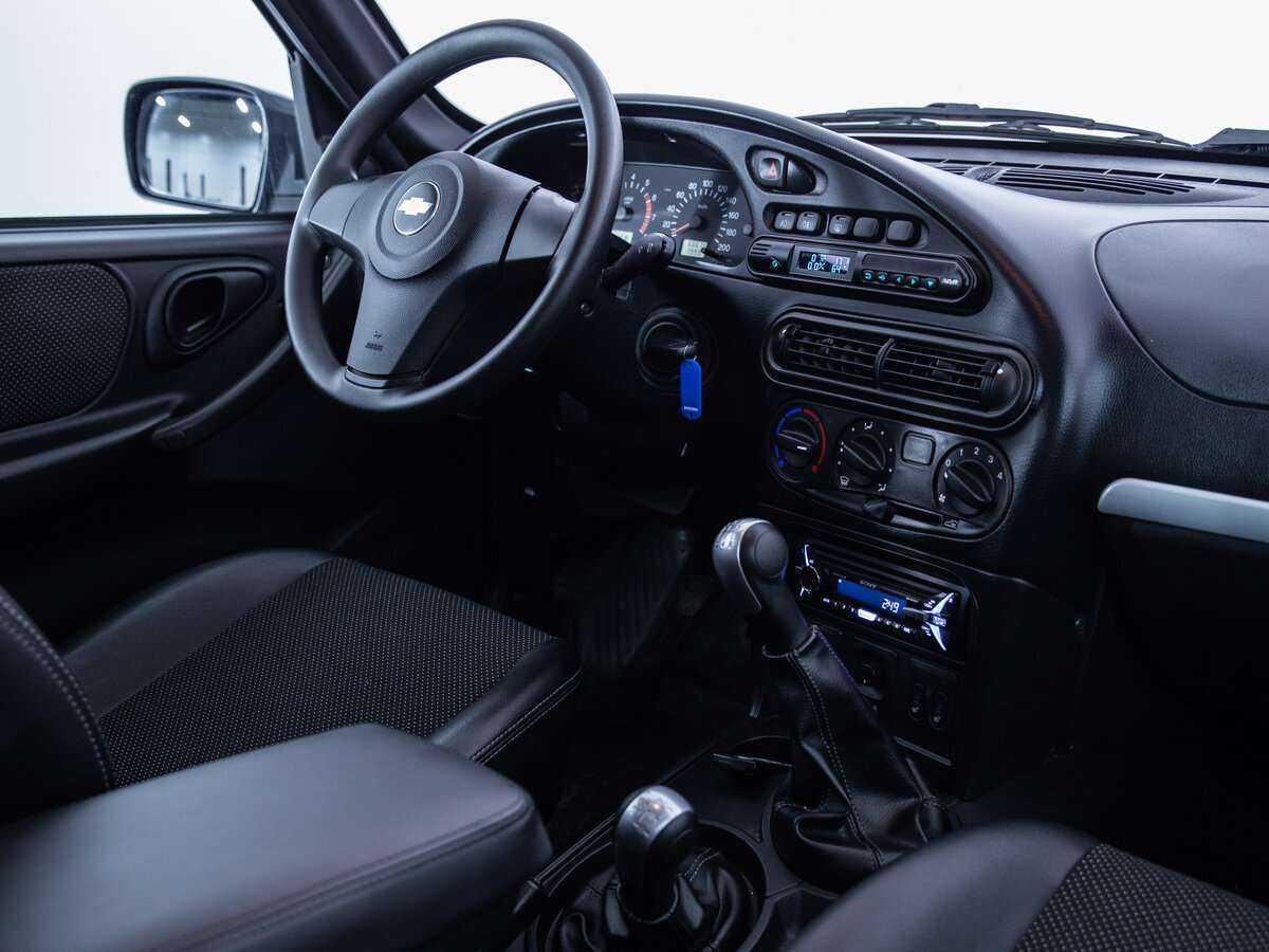 Chevrolet Niva 2015 года с пробегом. Фото: #7