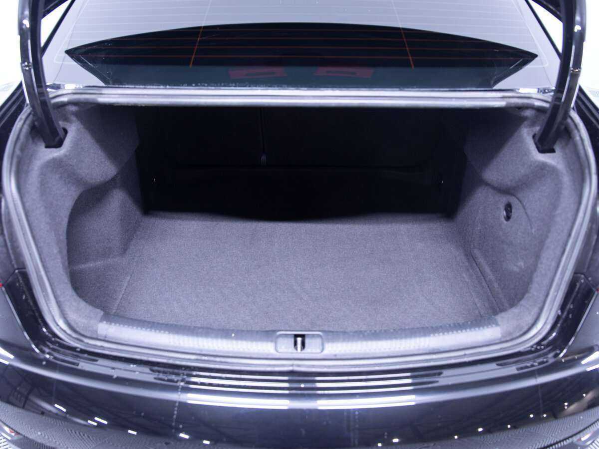 Audi A3 2020 года с пробегом. Фото: #8