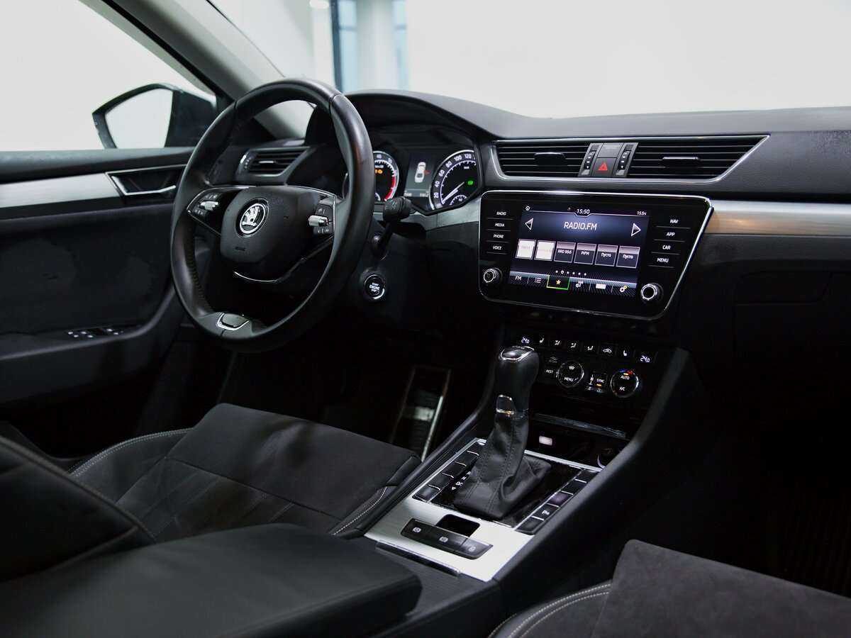 Skoda Superb 2021 года с пробегом. Фото: #9