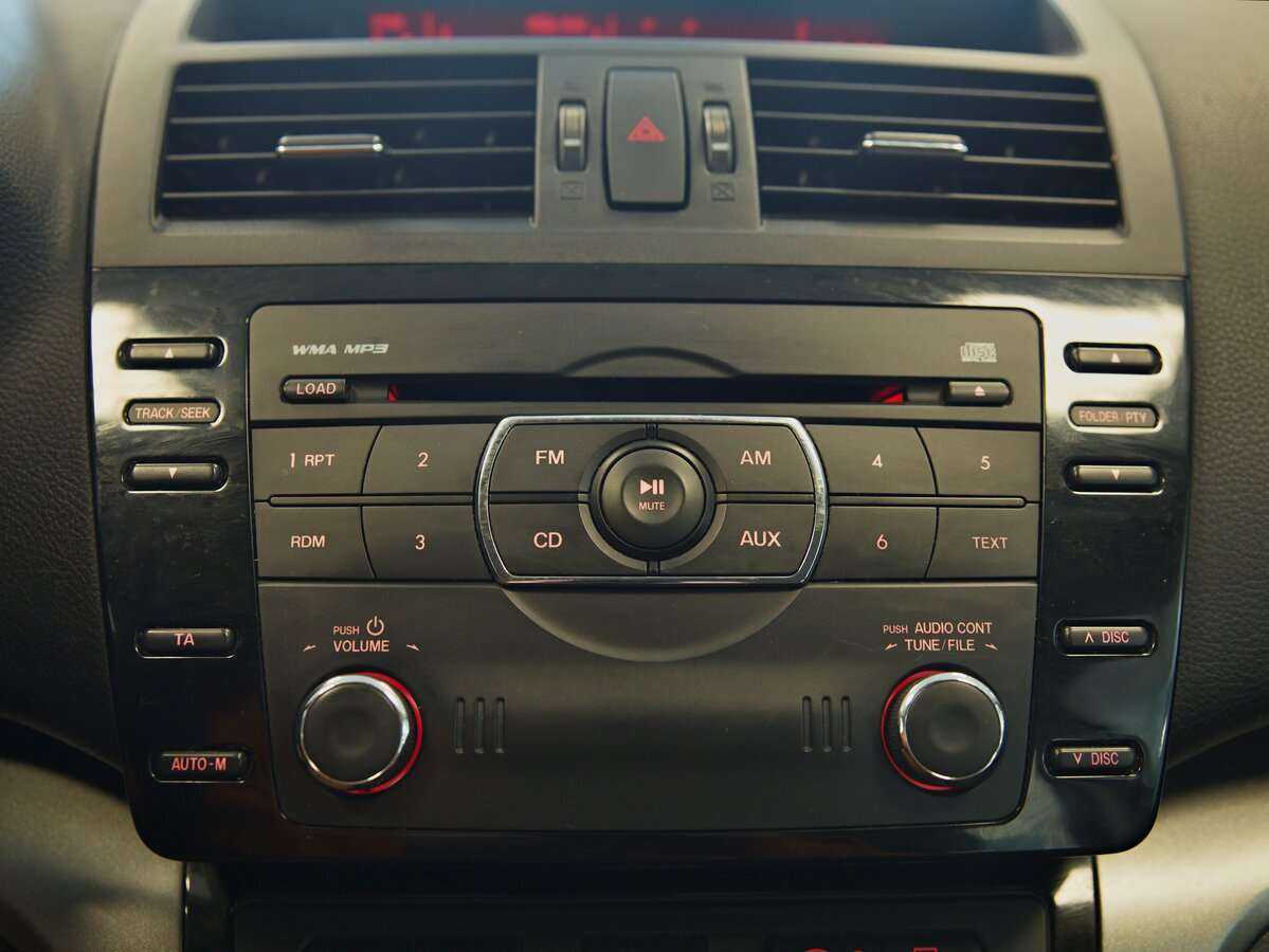 Mazda 6 2011 года с пробегом. Фото: #10