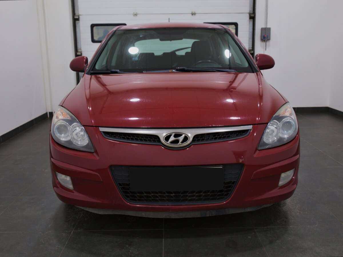 Hyundai i30 2009 года с пробегом. Фото: #1