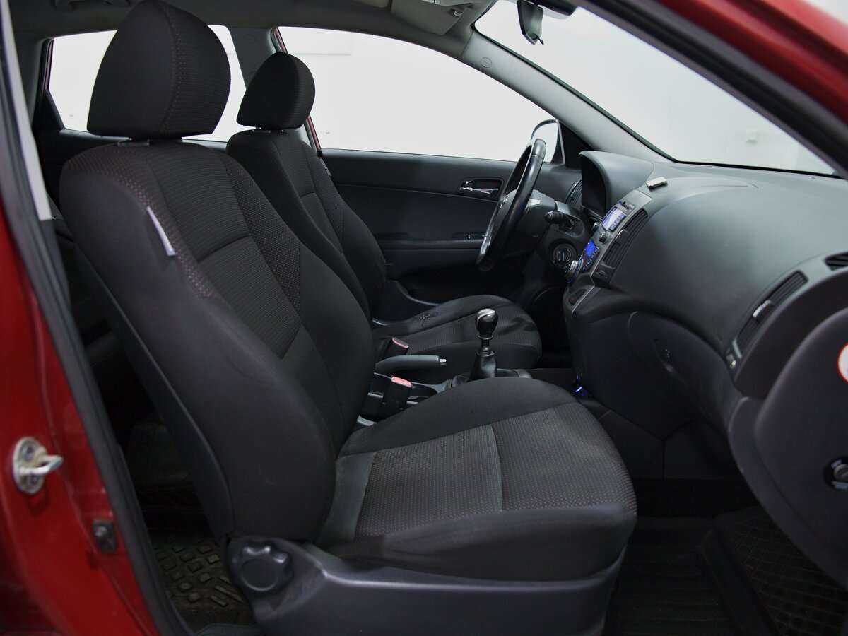 Hyundai i30 2009 года с пробегом. Фото: #7