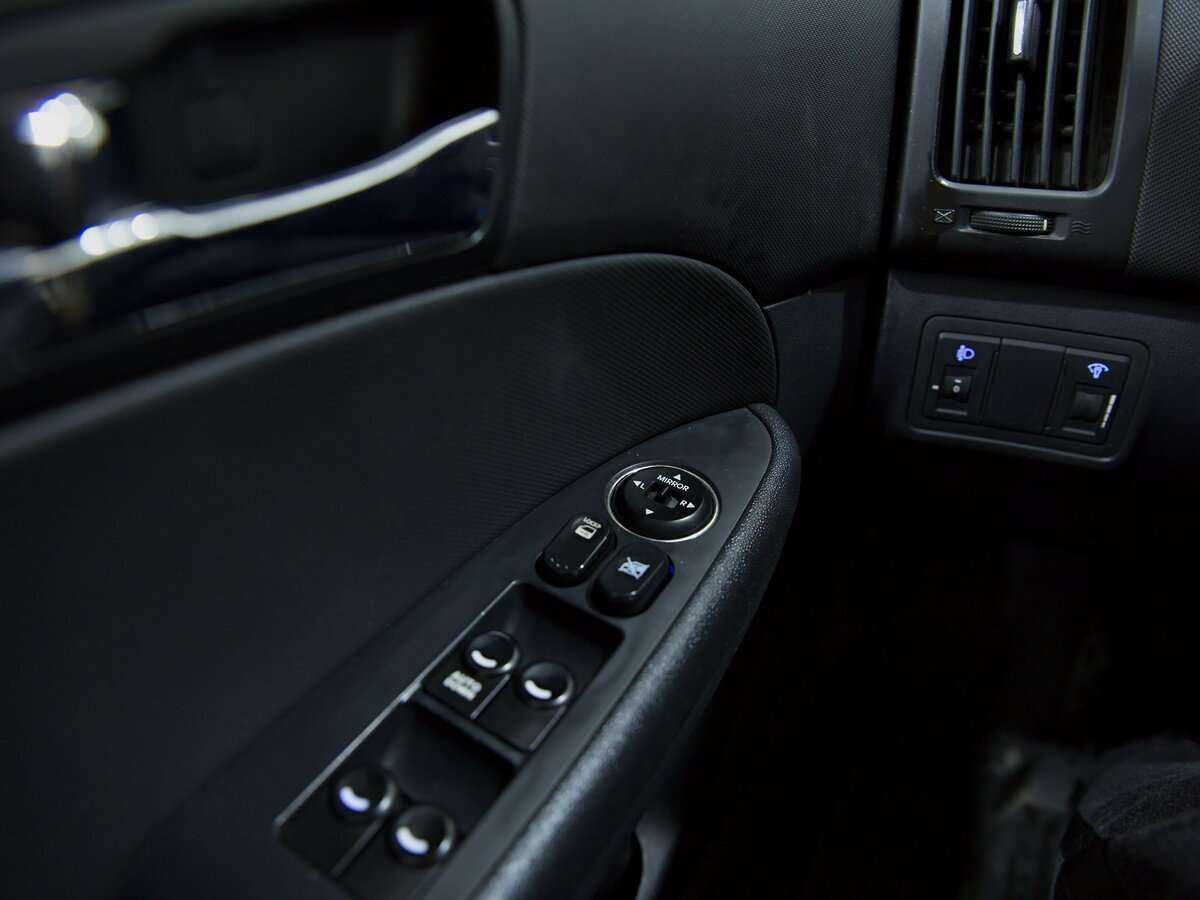 Hyundai i30 2009 года с пробегом. Фото: #9