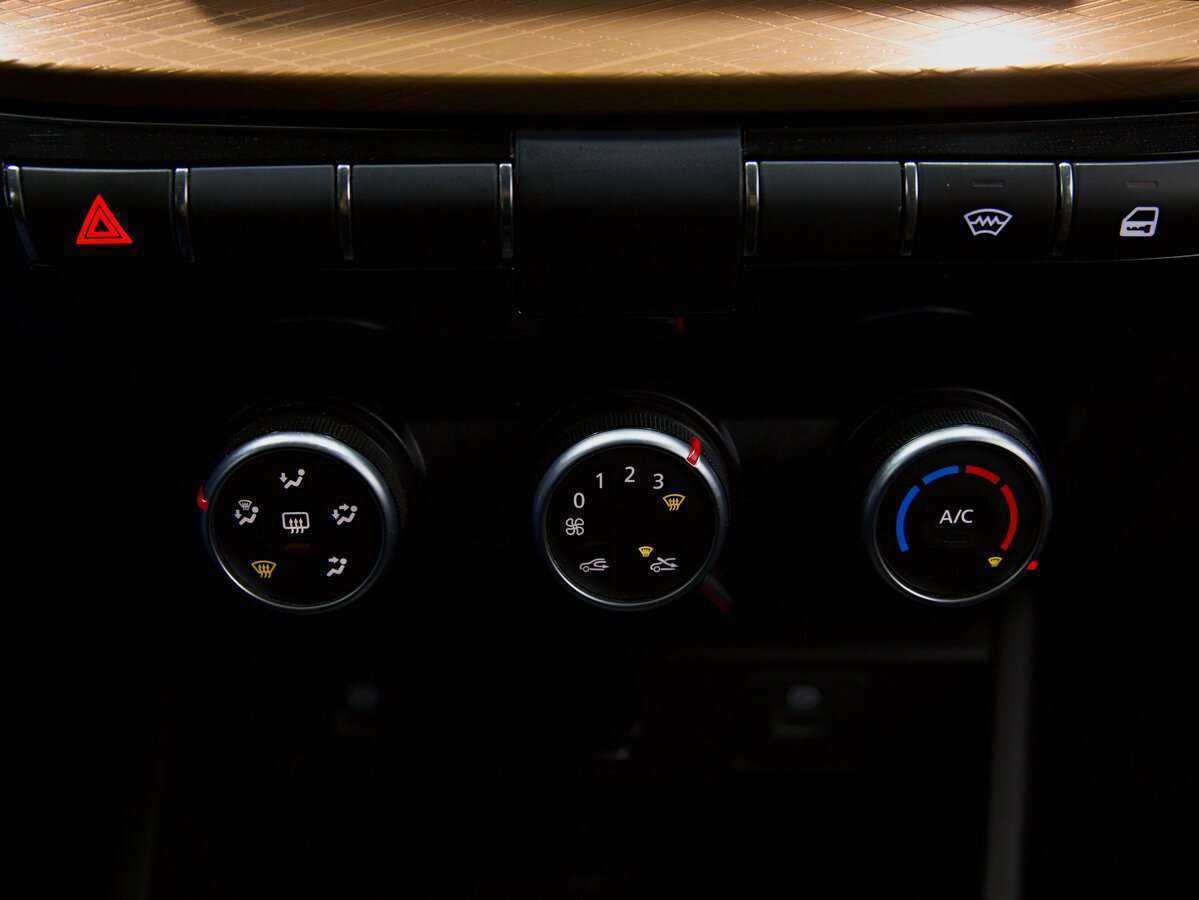 Lada (ВАЗ) Vesta 2023 года с пробегом. Фото: #8