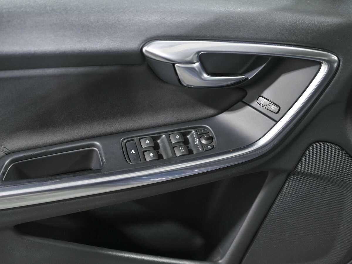 Volvo S60 2011 года с пробегом. Фото: #12