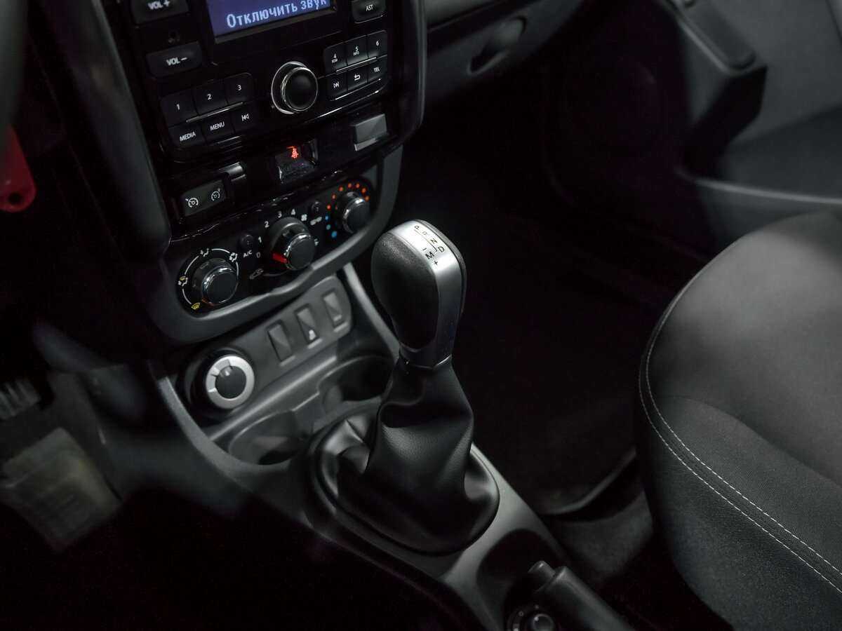 Б/У Рено Дастер 2018 года. Фото: #10