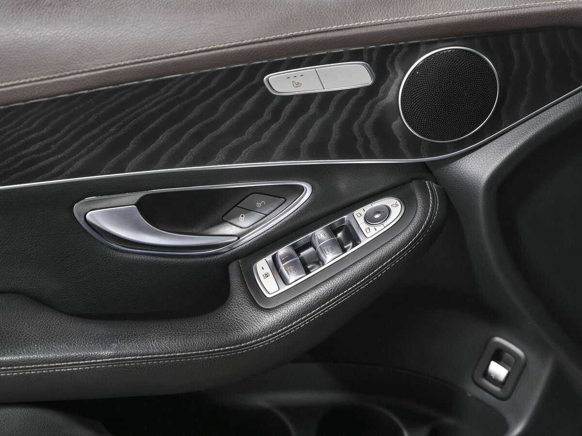 Mercedes-Benz GLC 2016 года с пробегом. Фото: #16