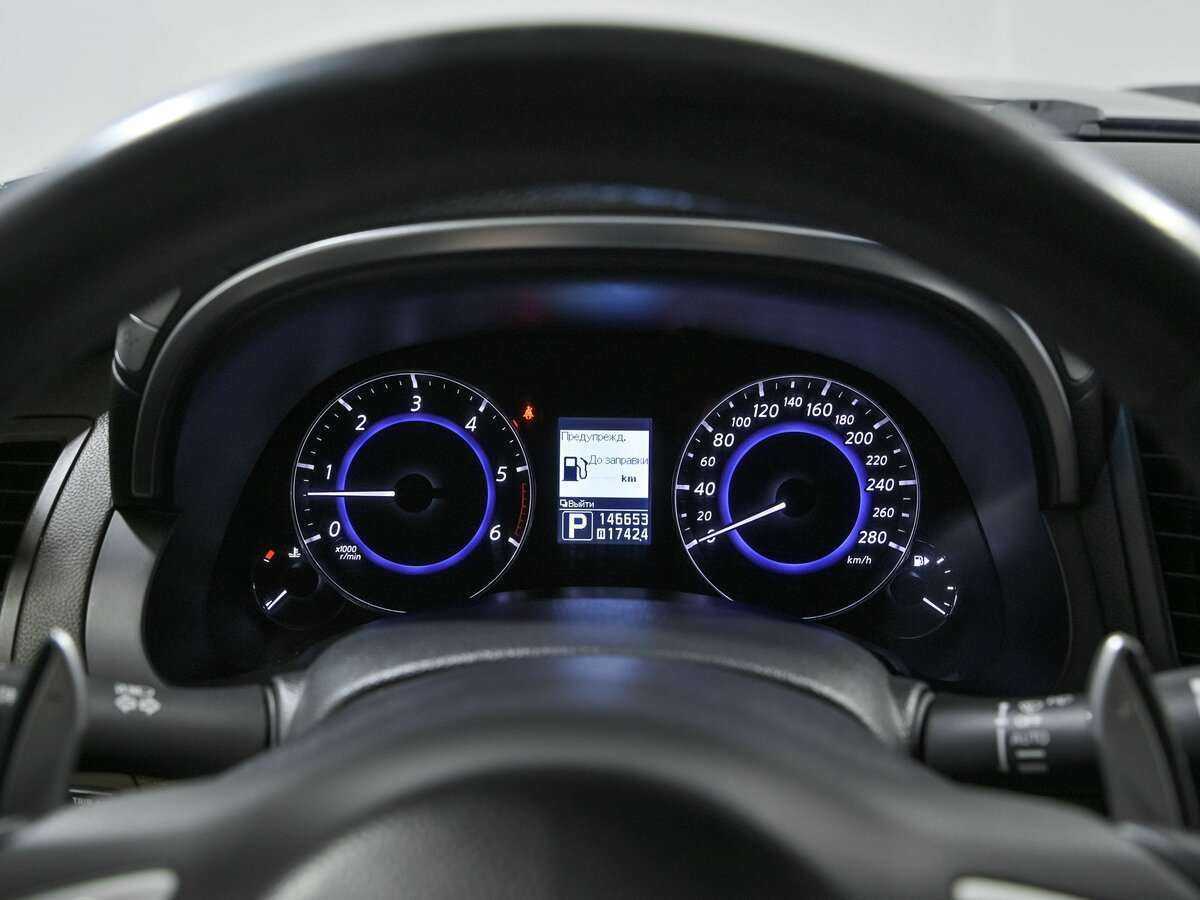 Infiniti FX 2012 года с пробегом. Фото: #7