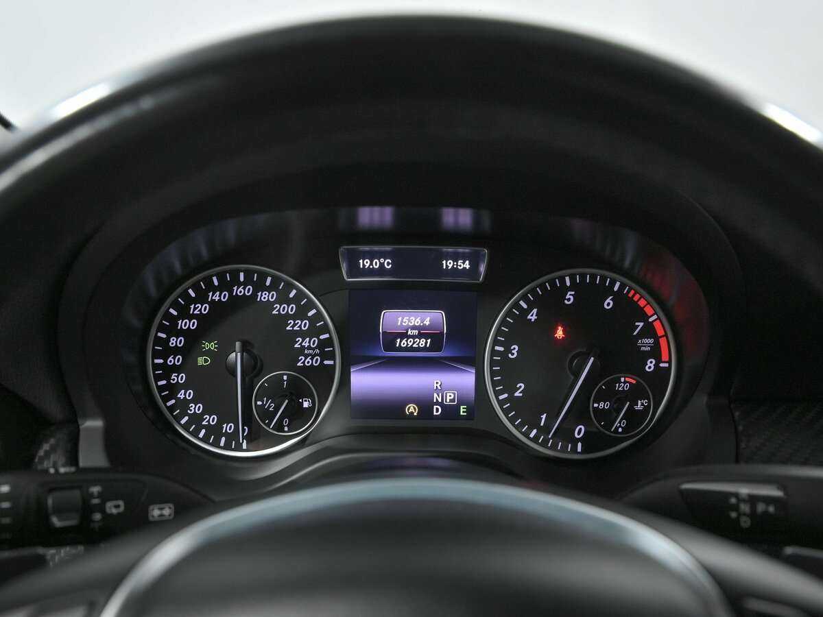 Mercedes-Benz GLA 2015 года с пробегом. Фото: #7