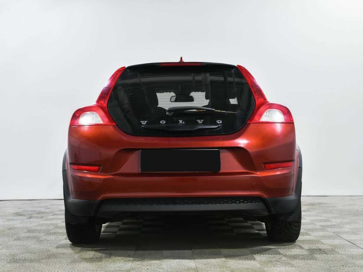 Volvo C30 2011 года с пробегом. Фото: #4