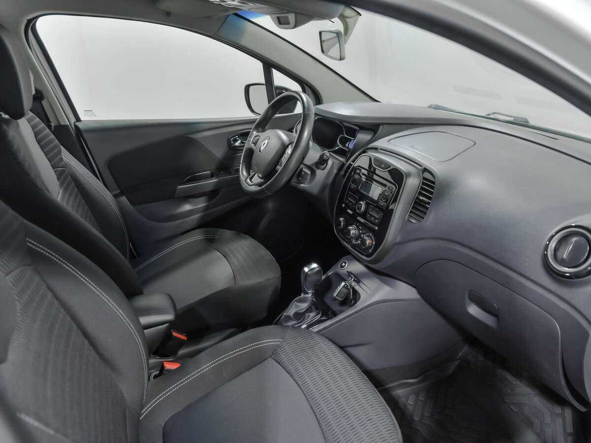 Б/У Рено Каптюр 2016 года. Фото: #12