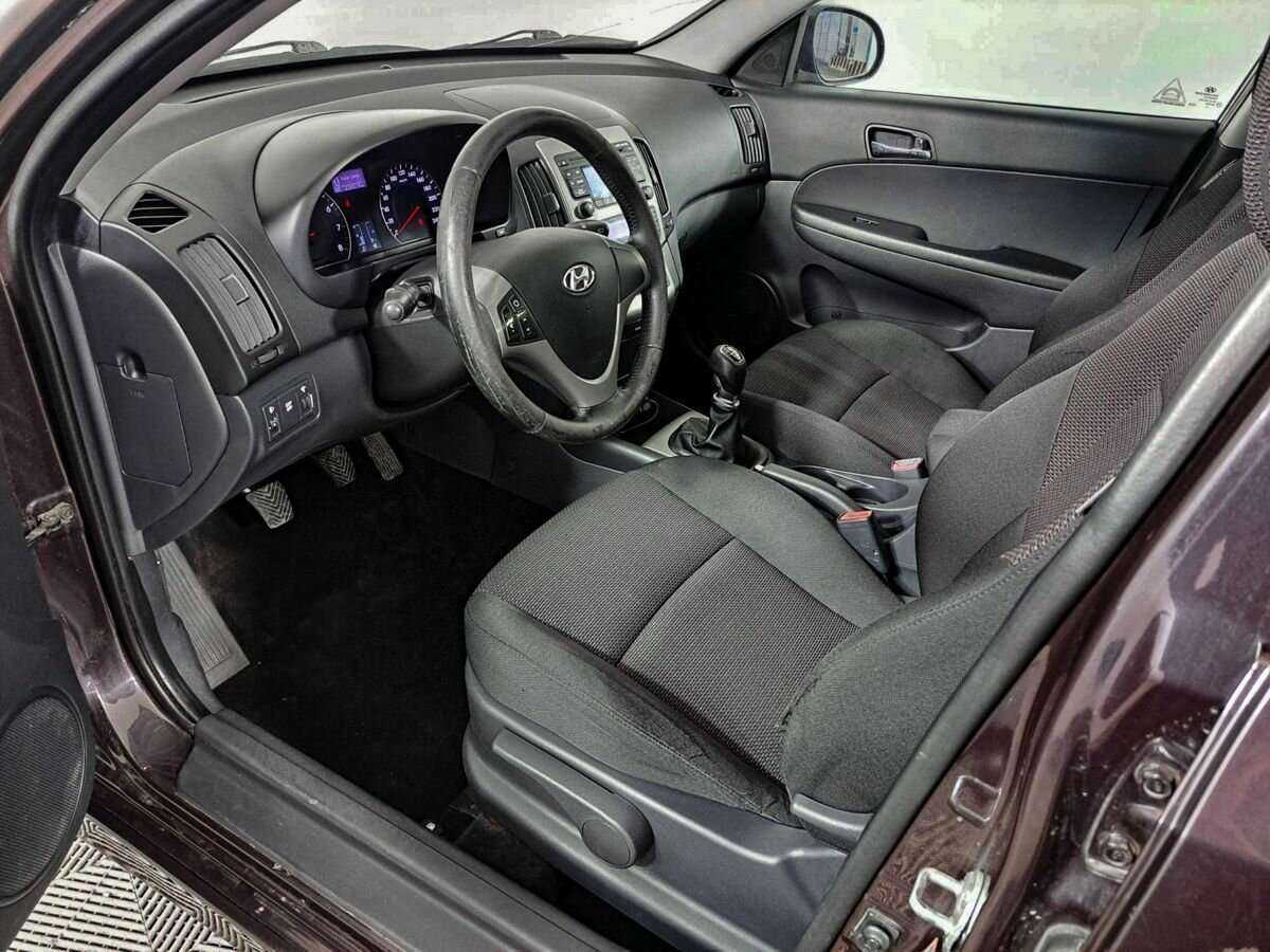 Hyundai i30 2010 года с пробегом. Фото: #15