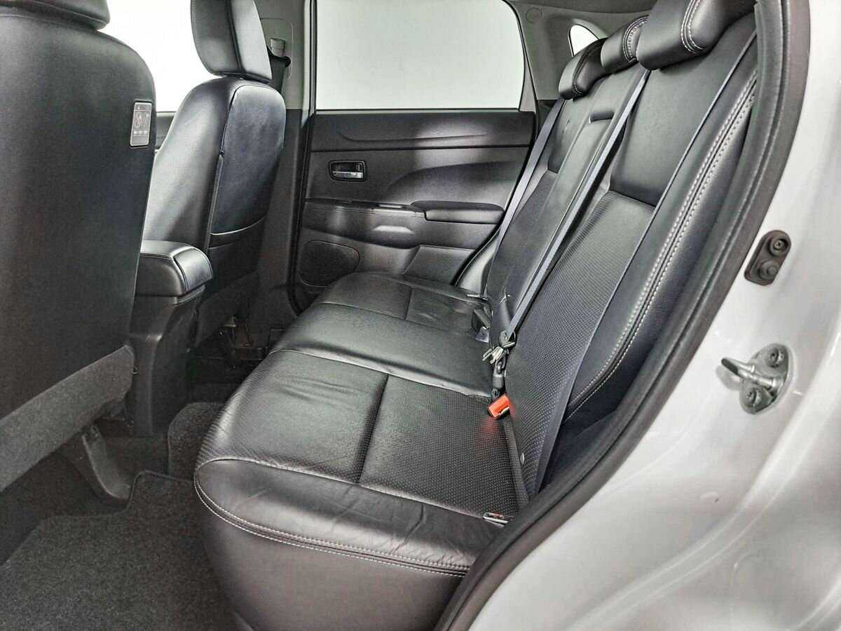 Mitsubishi ASX 2011 года с пробегом. Фото: #9