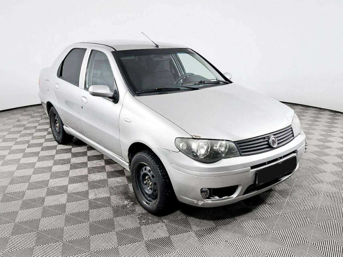 Fiat Albea 2011 года с пробегом. Фото: #2