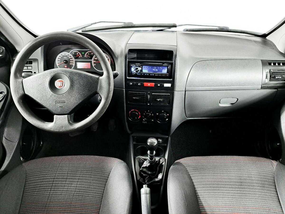 Fiat Albea 2011 года с пробегом. Фото: #11